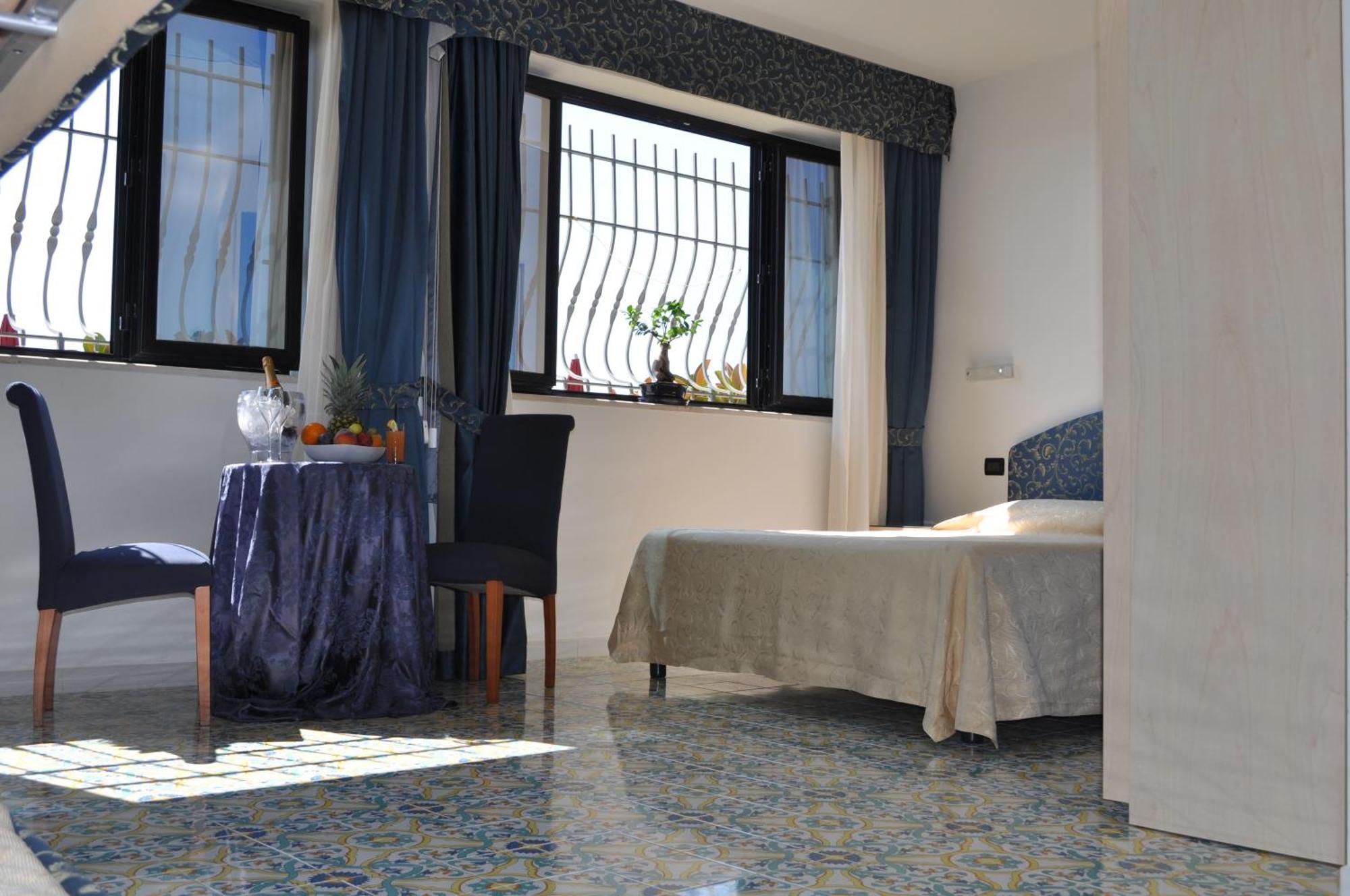 Hotel La Playa 4*