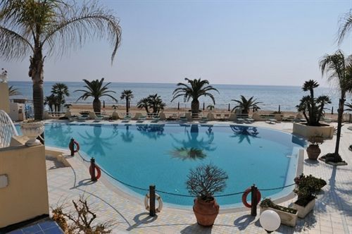 Grand La Playa 4* Sperlonga