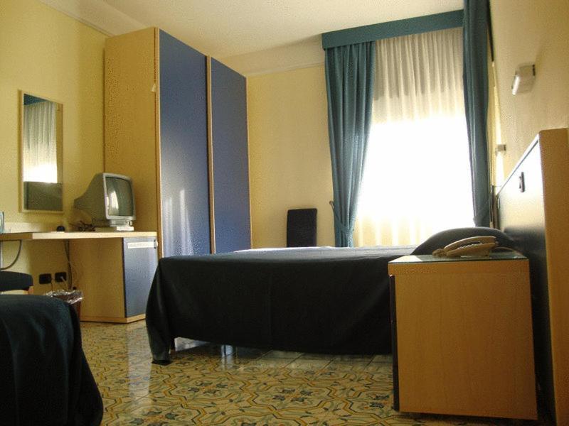 Hotel Grand La Playa 4*